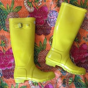 Yellow hunter boots
